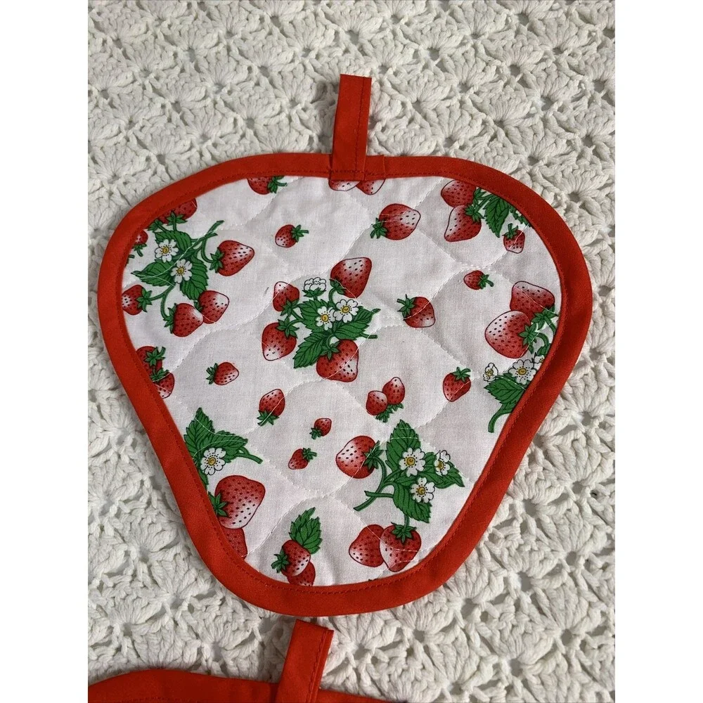 Set of 4 strawberry shaped cloth quilted handmade trivets Thin